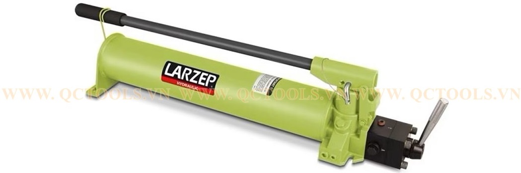 Bơm tay thủy lực 1 lít XP21007 X22607 1