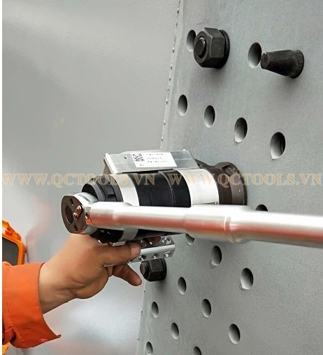 Công ty cổ phần thế giới thủy lực AAU cung cấp cho khách hàng cờ lê nhân lực và súng siết đầu bu lông hãng hanpu/China Co le nhan luc hanpu 1