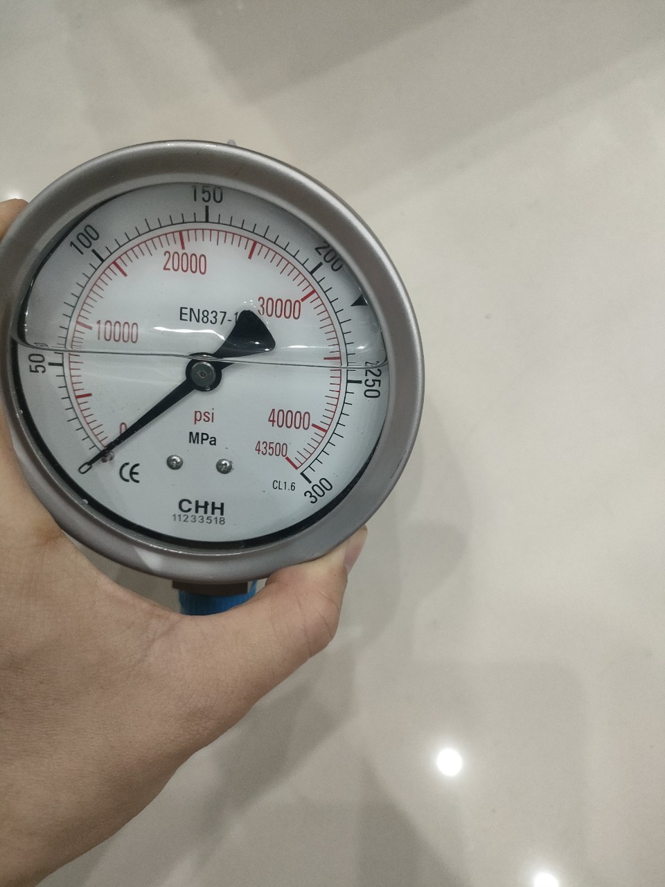 Dong ho do ap suat 300 Mpa