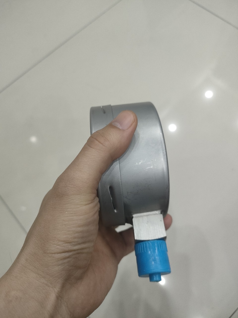 Dong ho do ap suat 4 inch chan dung M20X1.5