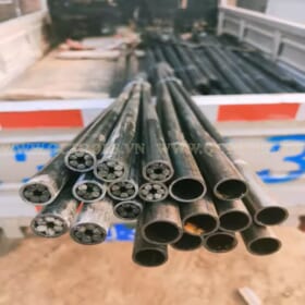 Ống Lance nhiệt Ong thoi nhiet phi 121621 27 mm