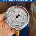 Đồng hồ đo áp suất Wika 213.53 (0.25 Mpa, mặt 63, chân đứng)