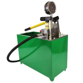 Bom test ap luc nuoc bang tay