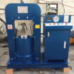 May ep cap thep thuy luc 350 tan