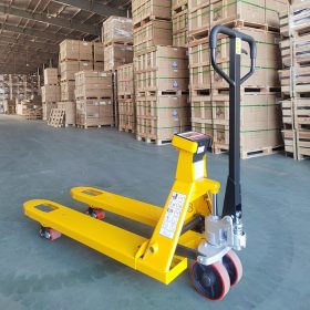 Xe nâng tay có cân điện tử 2 tấn x 685 auto draft 5